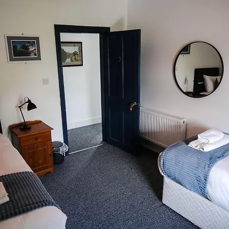 House & Private Pub Kerry - Large Groups Up To 26 People Дом отдыха