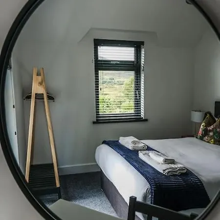 Дом отдыха House & Private Pub Kerry - Large Groups Up To 26 People