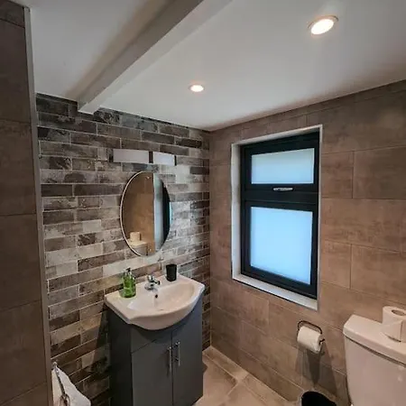 House & Private Pub Kerry - Large Groups Up To 26 People Дом отдыха Кенмар