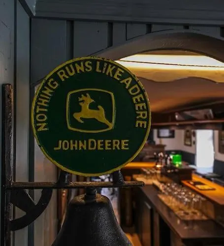 Dom wakacyjny House & Private Pub Kerry - Large Groups Up To 26 People