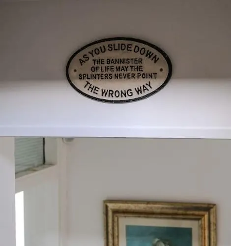 House & Private Pub Kerry - Large Groups Up To 26 People *